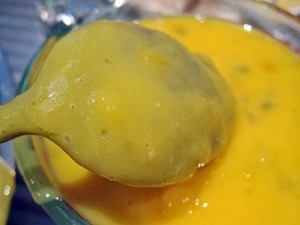 Butter coating spoon
